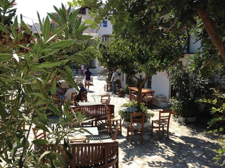 Magnolia Apartment Alónnisos Exterior foto
